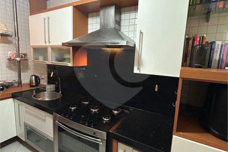 Apartamento à venda com 1 quarto em Aclimação, São Paulo, SP