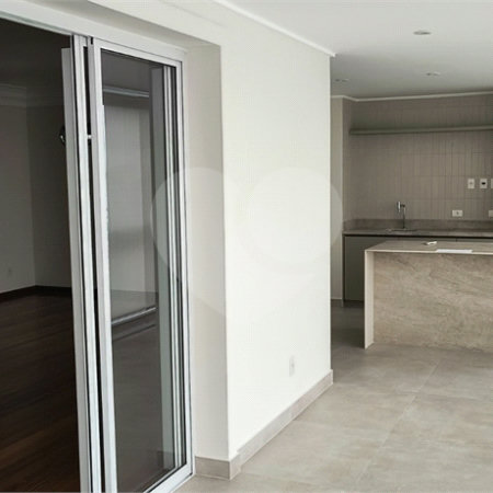 Apartamento à venda com 4 quartos, sendo 3 suítes,  em Paraíso, São Paulo, SP