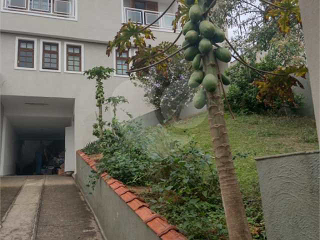 Sobrado à venda com 4 quartos, sendo 1 suíte,  em Palmas do Tremembé, São Paulo, SP