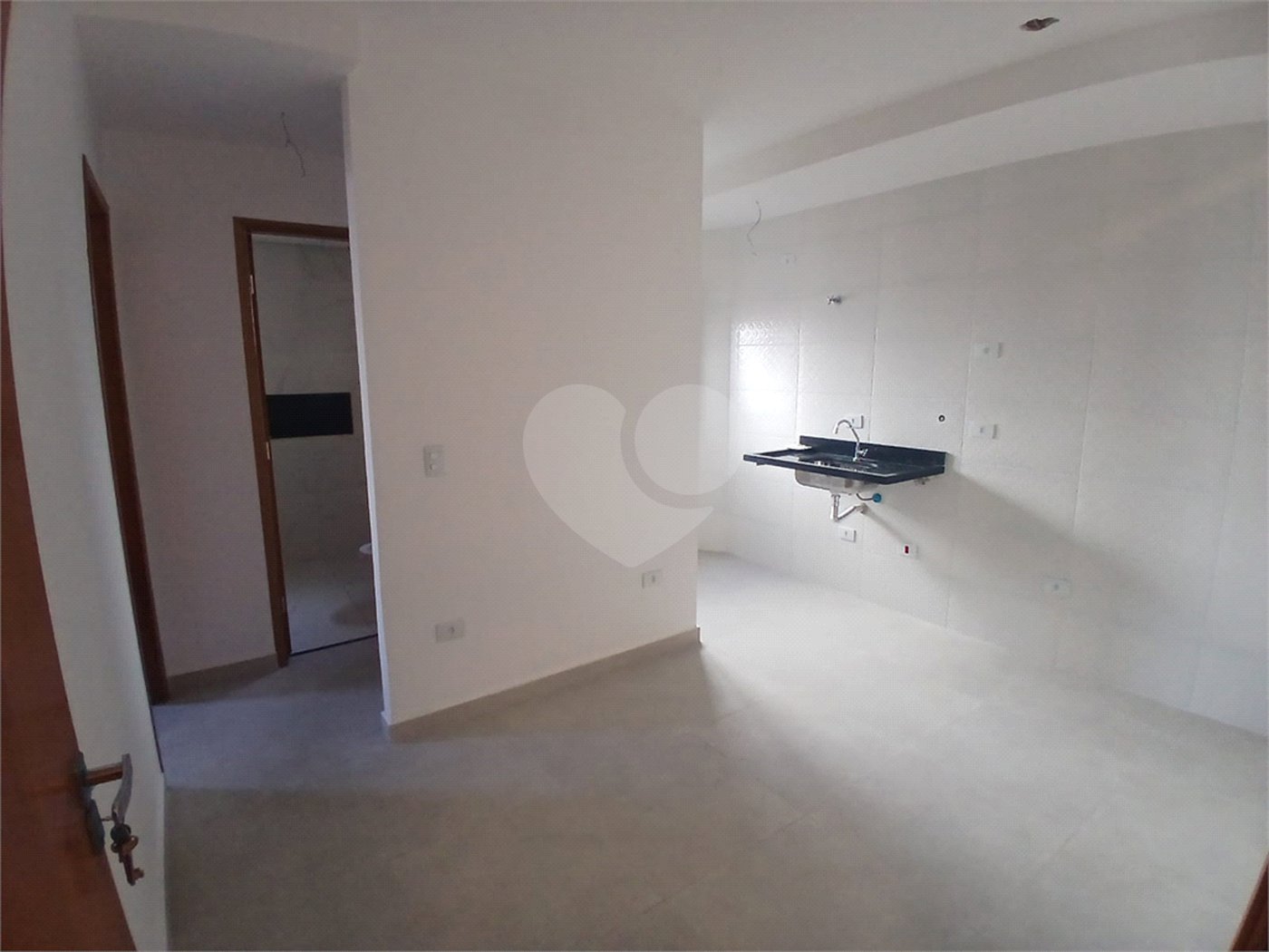 Casa à venda com 2 quartos no condomínio Sintra, São Paulo - SP