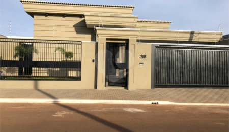 Casa à venda com 3 suítes em Jardim Bom Jesus, Inocência, MS