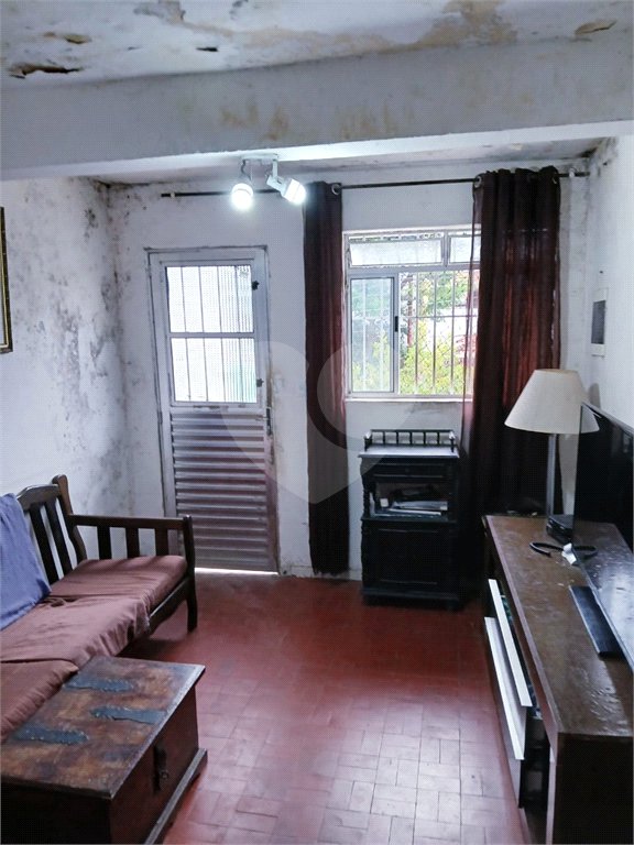 Casa Térrea à venda com 2 quartos em Vila Nivi, São Paulo, SP