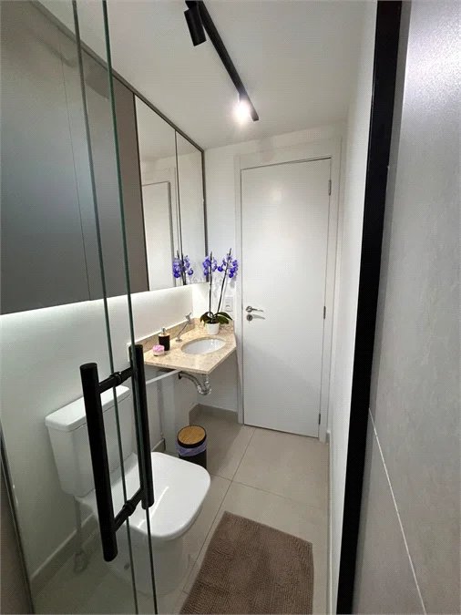 Apartamento à venda com 3 quartos, sendo 1 suíte,  em Vila Andrade, São Paulo, SP