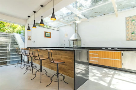 Casa à venda com 7 quartos, sendo 5 suítes, em Morumbi, São Paulo, SP
