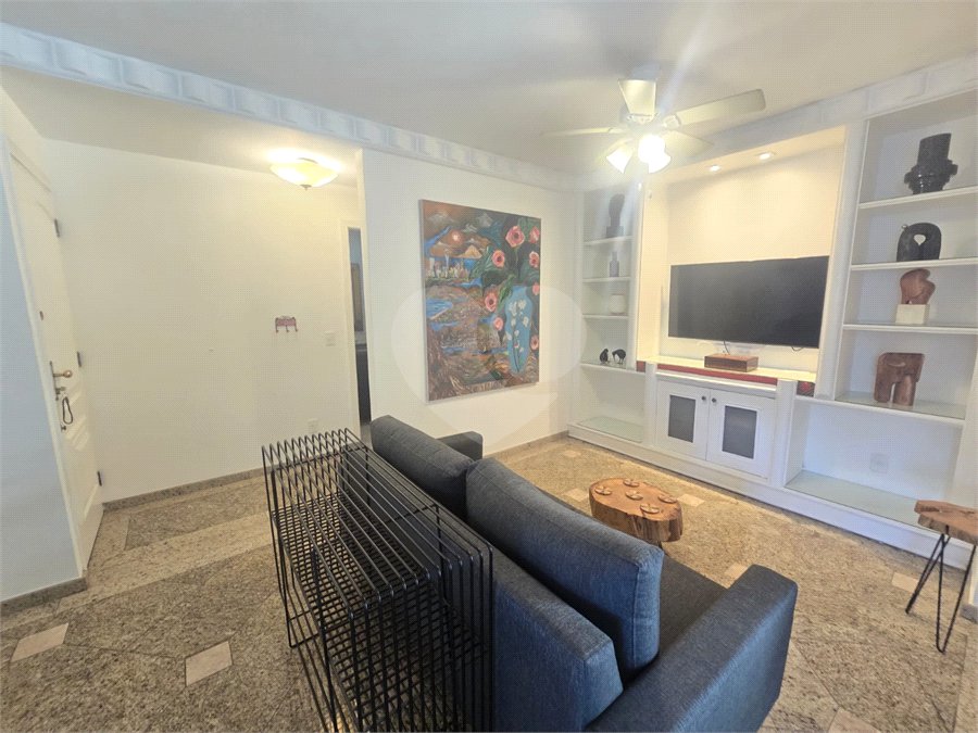 Apartamento à venda ou para alugar com 2 quartos, sendo 1 suíte, em Leblon, Rio de Janeiro, RJ