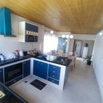 Casa à venda com 3 quartos, sendo 1 suíte, em Caminho de Búzios, Cabo Frio, RJ