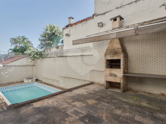 Casa à venda com 3 quartos, sendo 1 suíte,  em Brooklin, São Paulo, SP