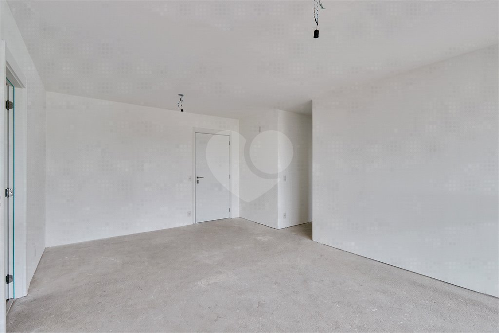 Apartamento à venda com 4 quartos, sendo 2 suítes, em Santo Amaro, São Paulo, SP