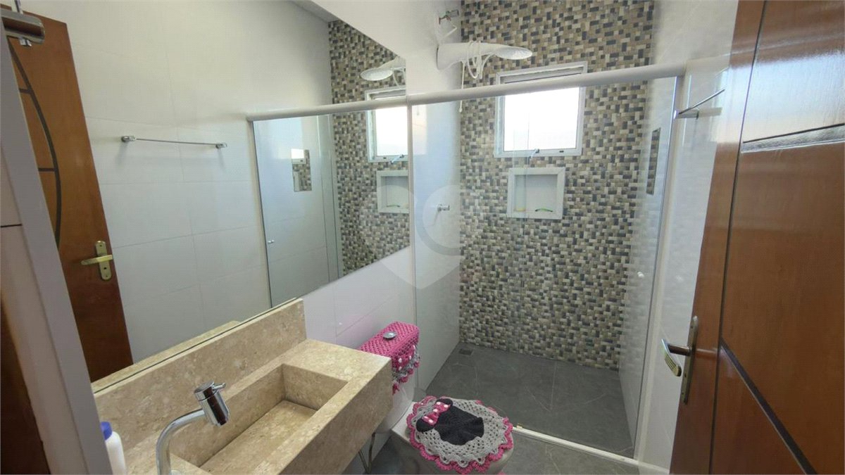 Casa à venda com 3 suítes no condomínio Campos do Conde I e II, Sorocaba - SP