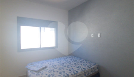 Casa à venda com 4 suítes no condomínio Residencial Vila Real, Bragança Paulista - SP