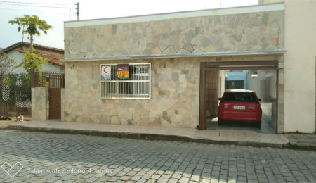 Casa à venda com 3 quartos, sendo 1 suíte,  em Vila Industrial, Mogi das Cruzes, SP