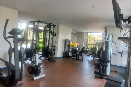 Apartamento à venda com 3 suítes em Vila Pompéia, São Paulo, SP