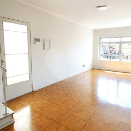 Sobrado à venda com 3 quartos, sendo 1 suíte, em Vila Aurora (zona Norte), São Paulo, SP