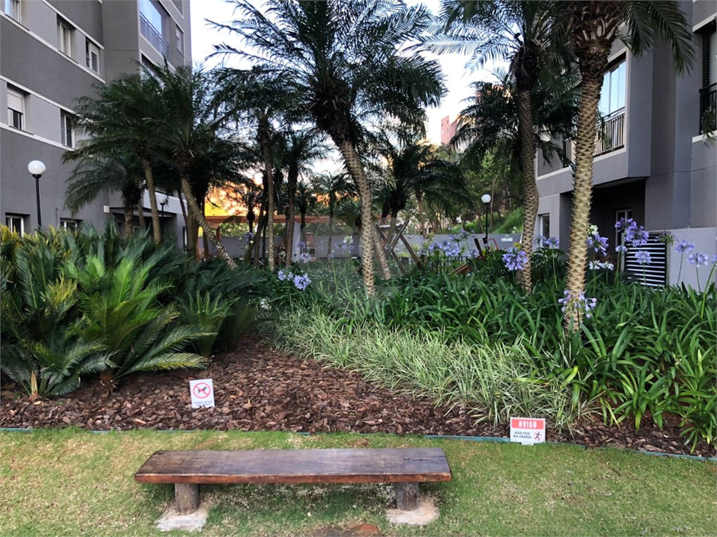Apartamento à venda com 2 quartos em Parque Reboucas, São Paulo, SP