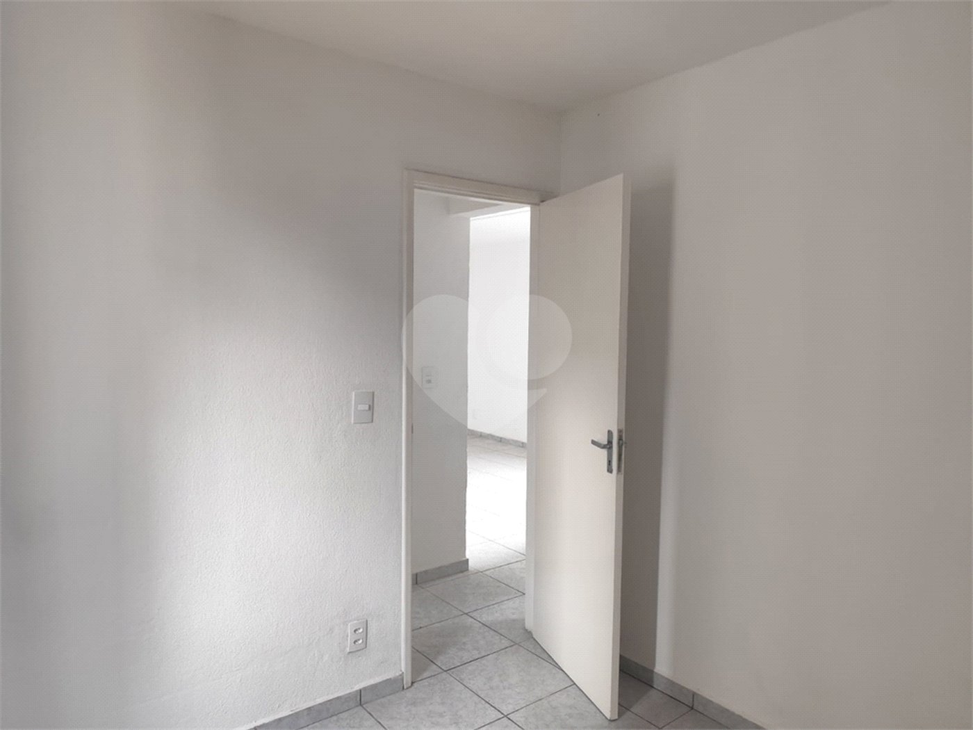 Apartamento à venda com 2 quartos em Jardim Íris, São Paulo, SP