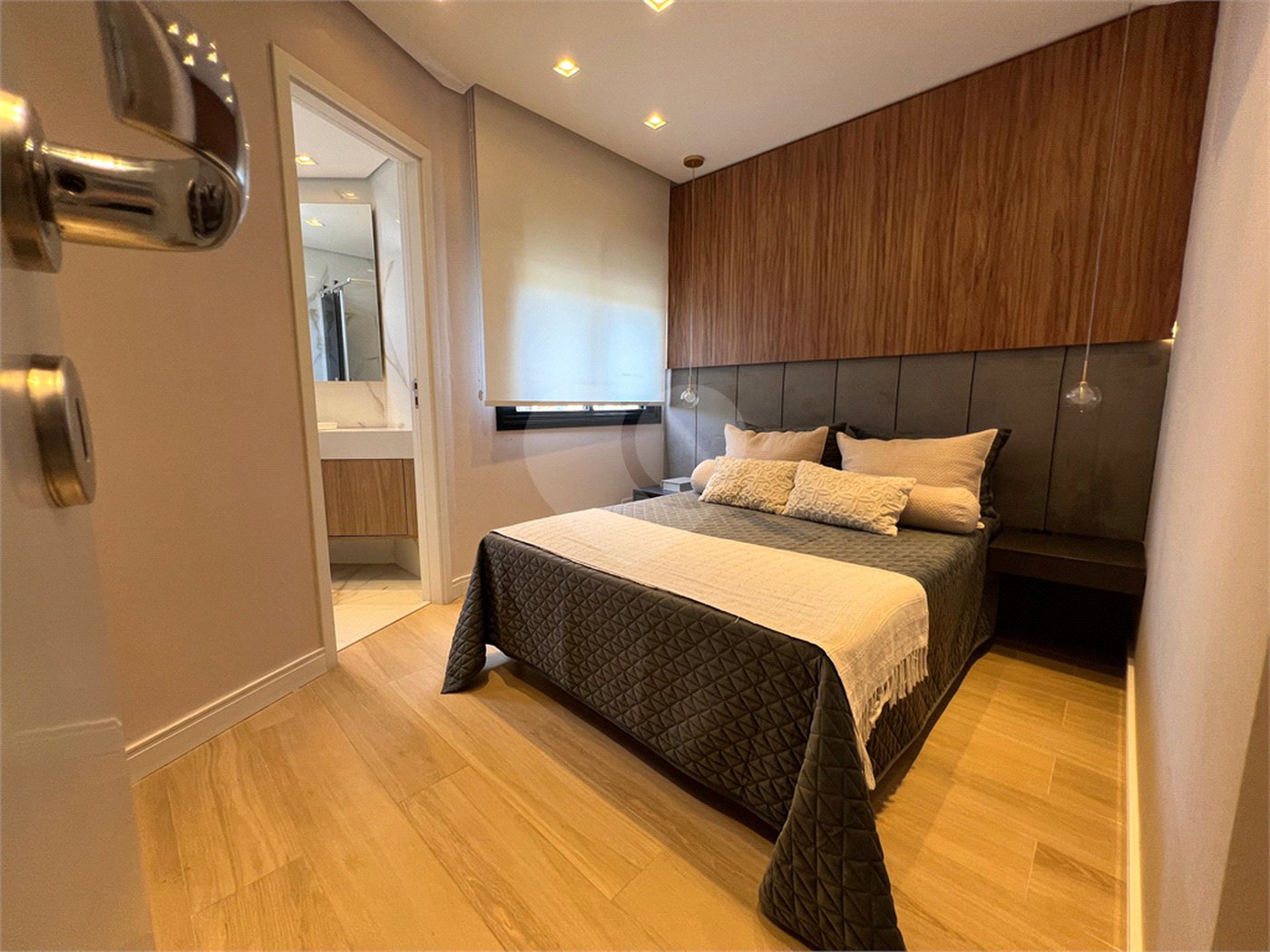 Apartamento à venda com 2 quartos, sendo 1 suíte, em Santa Teresinha, São Paulo, SP