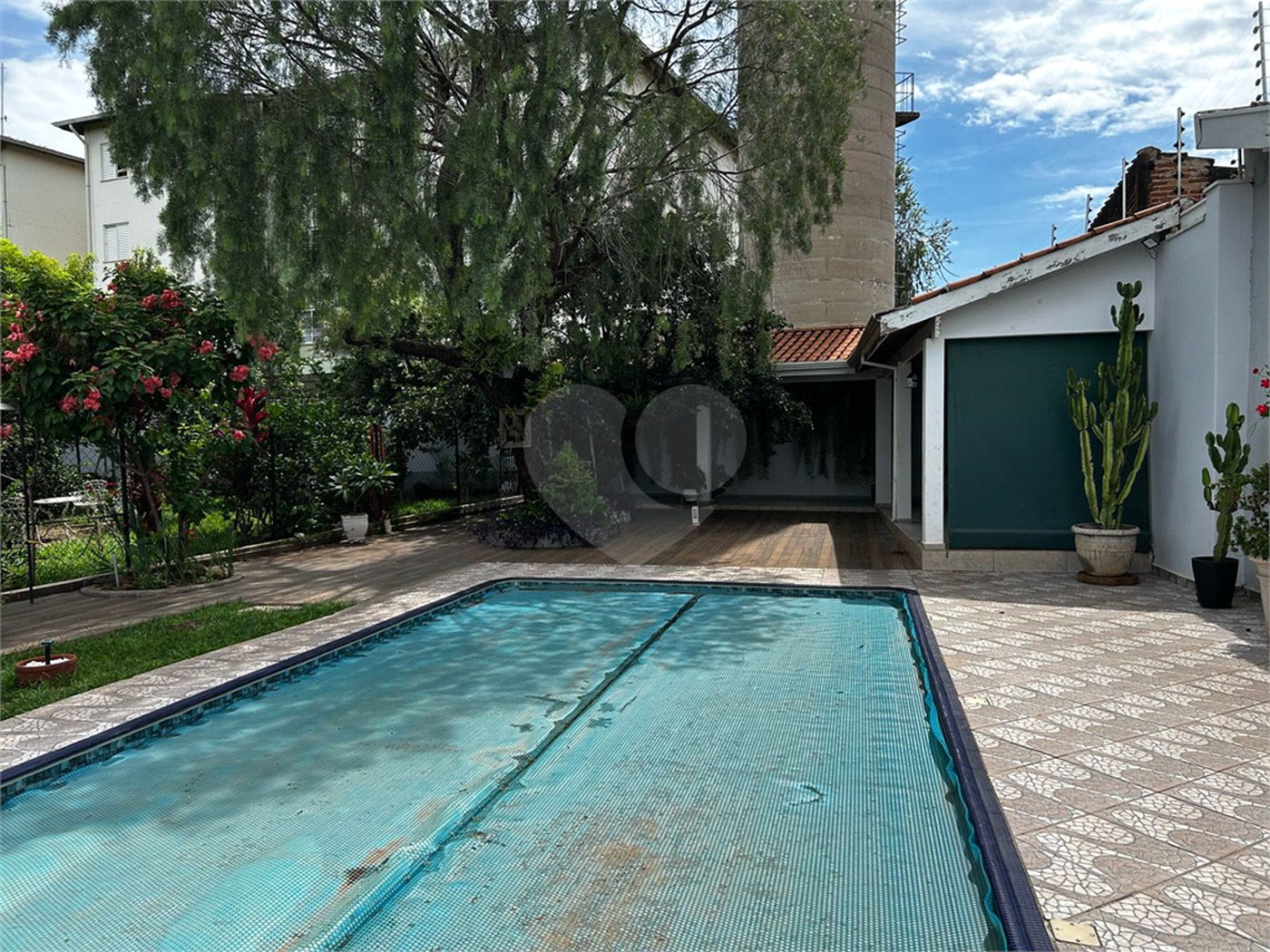 Casa à venda com 4 quartos em Jardim das Estações (vila Xavier), Araraquara, SP