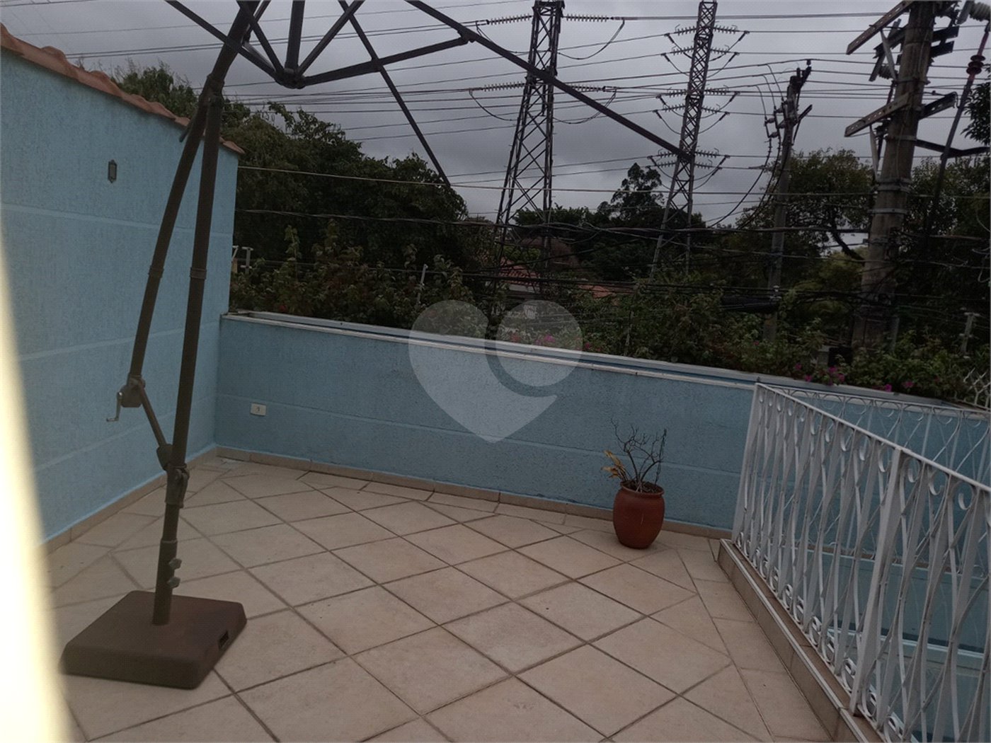 Sobrado à venda com 4 quartos, sendo 2 suítes, em Vila Hamburguesa, São Paulo, SP