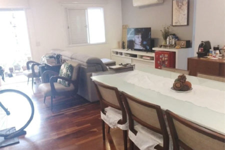 Apartamento à venda com 2 quartos, sendo 1 suíte, em Vila Andrade, São Paulo, SP