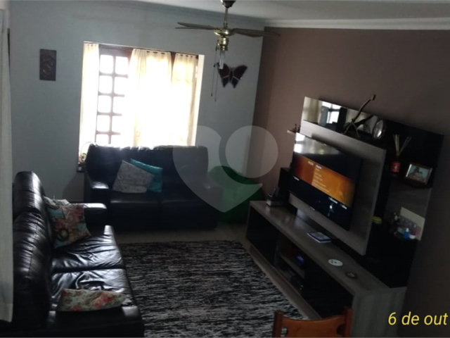 Sobrado à venda com 3 quartos, sendo 1 suíte,  em Vila Maria Alta, São Paulo, SP