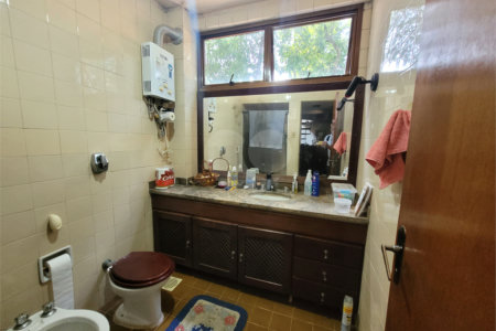Casa à venda com 4 quartos, sendo 2 suítes, em Tijuca, Rio de Janeiro, RJ