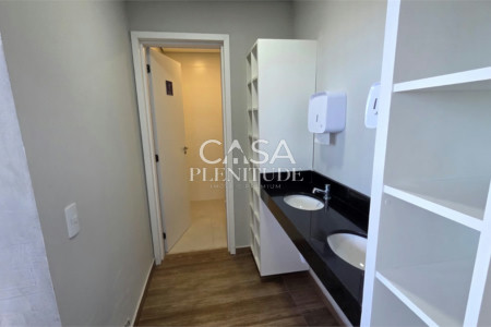 Duplex à venda ou para alugar com 4 quartos, sendo 5 suítes, em Parque Campolim, Sorocaba, SP