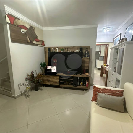 Casa à venda ou para alugar com 3 quartos, sendo 1 suíte,  em Jardim Vivan, São Paulo, SP