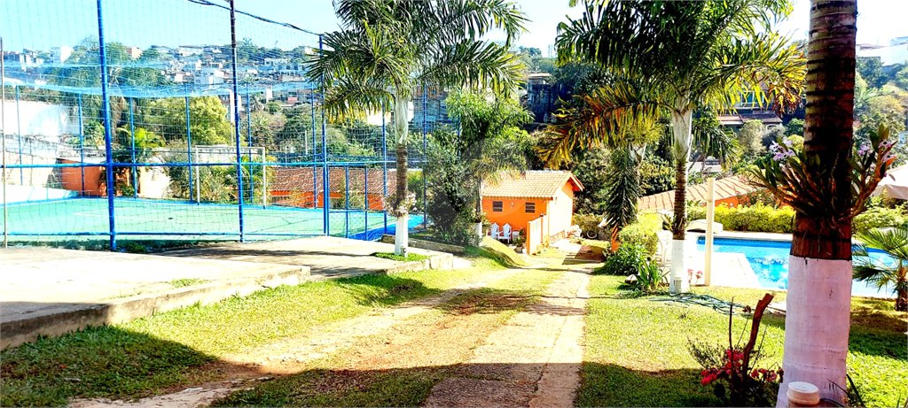 Chácara para alugar com 5 quartos, sendo 3 suítes, em Jardim Estância Brasil, Atibaia, SP