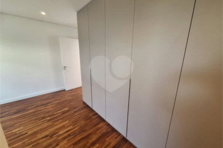 Casa à venda ou para alugar com 3 suítes no condomínio Boulevard Ibirapuera, São Paulo - SP