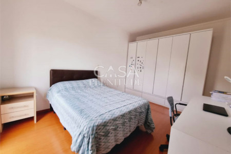 Sobrado à venda com 3 quartos, sendo 1 suíte, em Parque Residencial Villa dos Inglezes, Sorocaba, SP