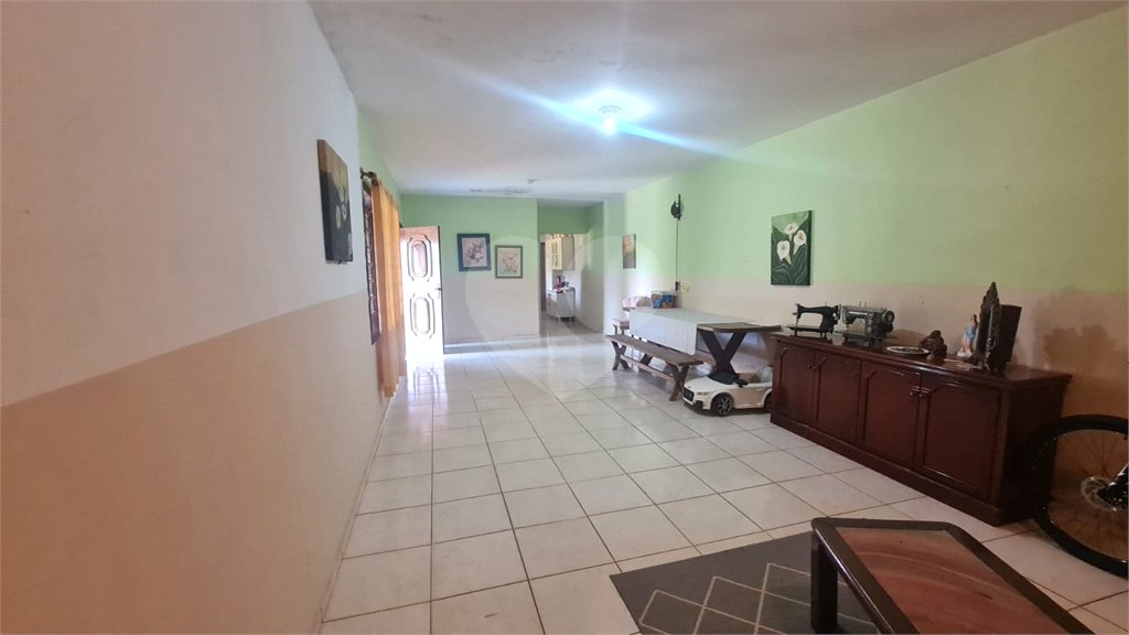 Chácara à venda com 3 quartos, sendo 1 suíte, em Vila Reis, Itapetininga, SP