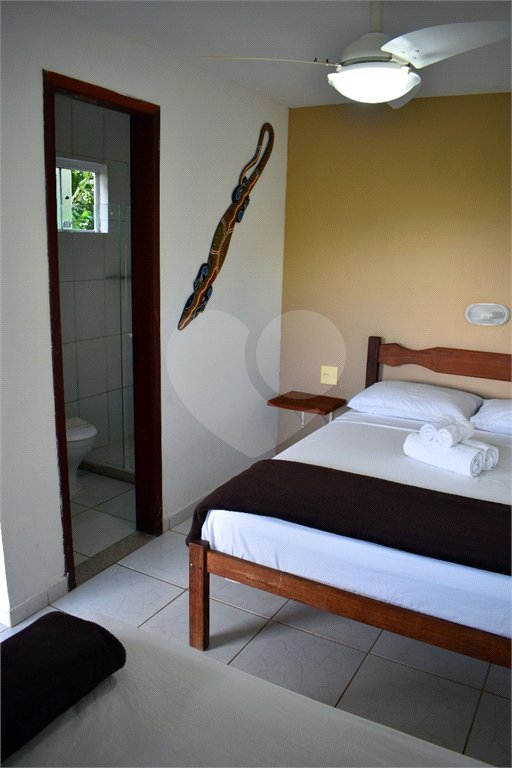 Hotel à venda com 12 quartos, sendo 13 suítes,  em Alto de Búzios, Armação dos Búzios, RJ