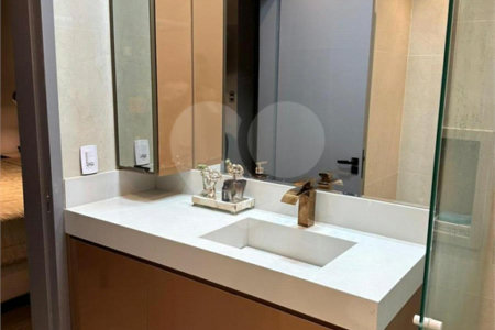 Cobertura à venda com 3 quartos, sendo 1 suíte,  em Vila Andrade, São Paulo, SP