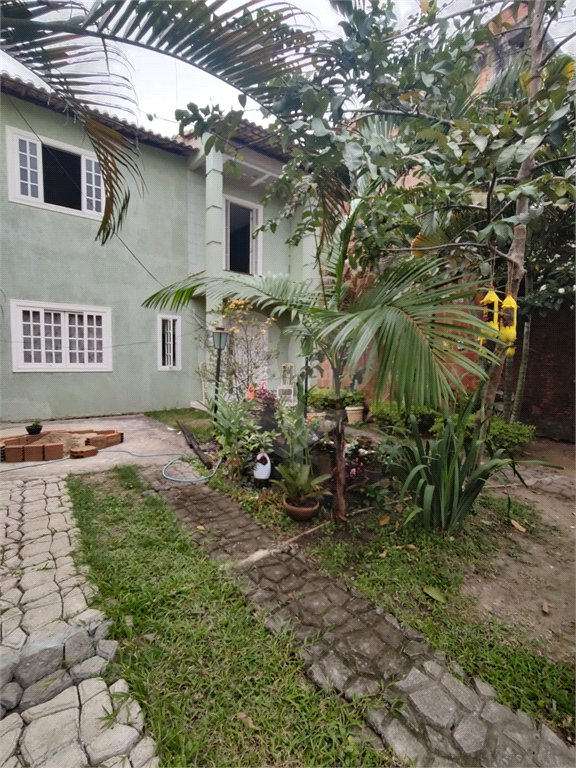 Duplex à venda com 3 quartos, sendo 1 suíte, em Santíssimo, Rio de Janeiro, RJ