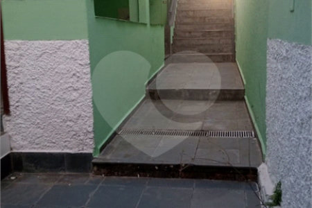 Sobrado à venda com 3 quartos, sendo 1 suíte, em Paulicéia, São Bernardo do Campo, SP