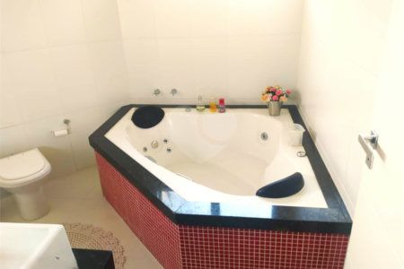 Casa à venda com 3 quartos, sendo 2 suítes,  no condomínio Ibiti Royal Park, Sorocaba - SP