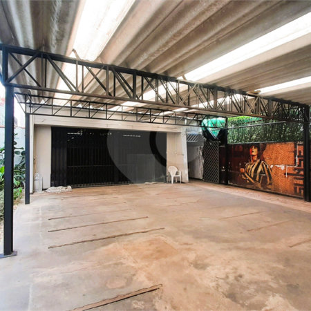Sobrado à venda com 4 quartos, sendo 2 suítes, em Brooklin Paulista, São Paulo, SP