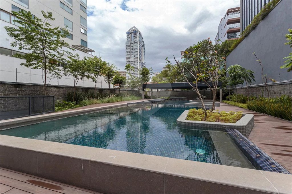 Apartamento à venda com 1 suíte em Vila Olímpia, São Paulo, SP