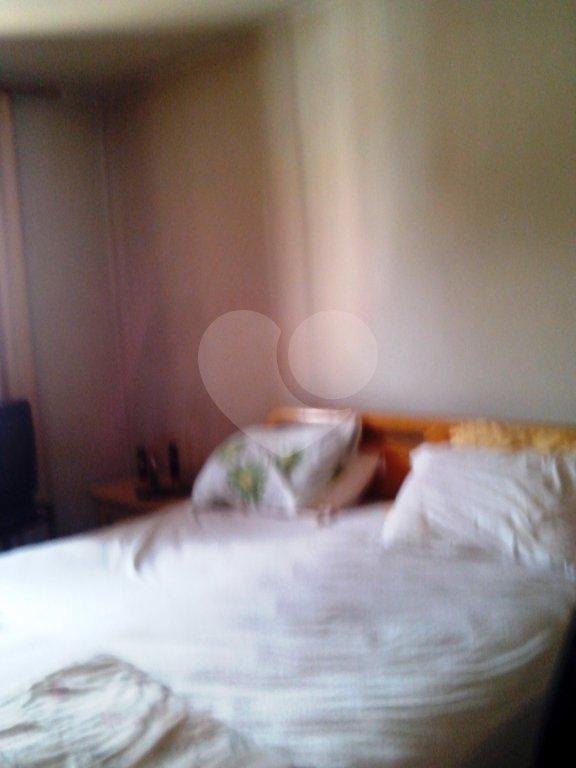 Sobrado à venda com 3 quartos, sendo 1 suíte, em Vila Paiva, São Paulo, SP