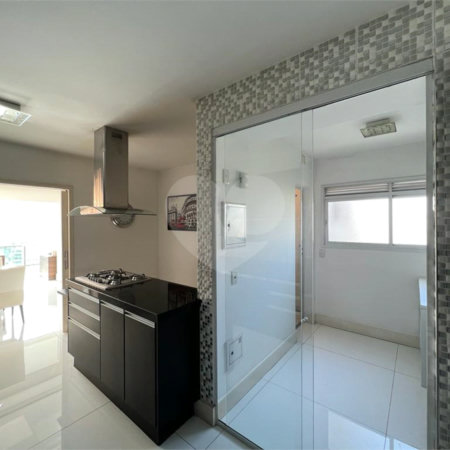 Apartamento à venda com 3 suítes em Vila Andrade, São Paulo, SP