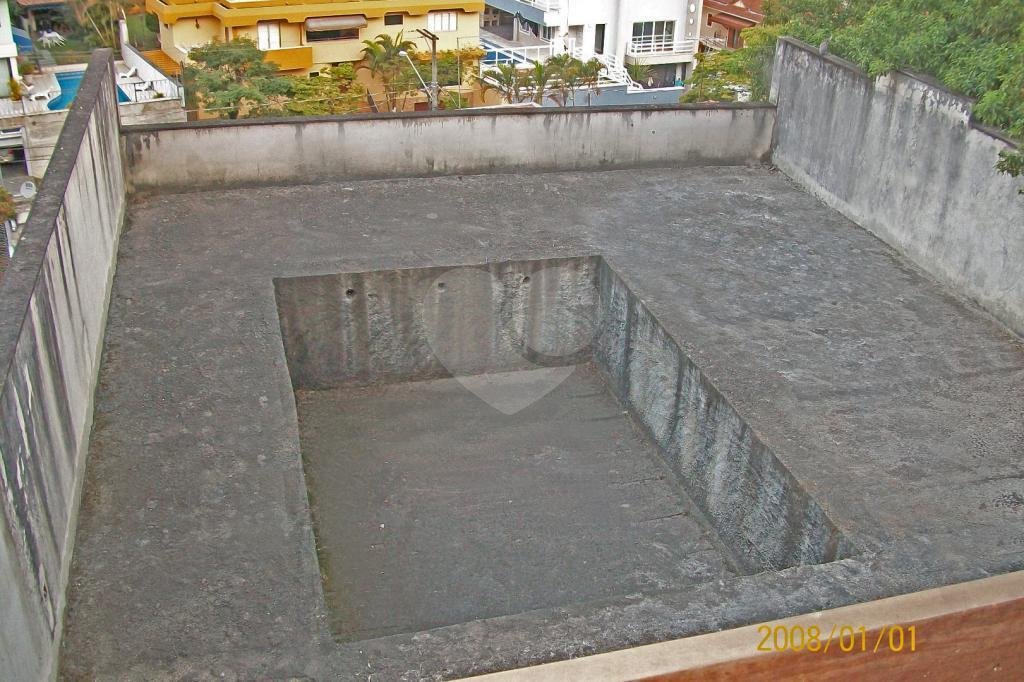 Sobrado à venda com 3 suítes em Tremembé, São Paulo, SP