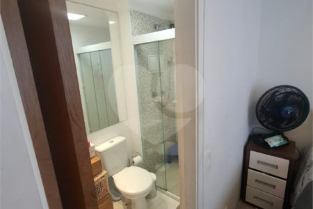 Apartamento à venda com 3 quartos, sendo 1 suíte,  em Jaguaré, São Paulo, SP