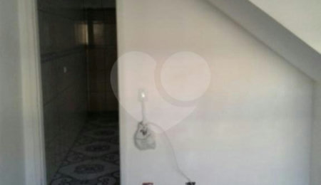 Sobrado à venda com 4 quartos, sendo 2 suítes,  em Tremembé, São Paulo, SP