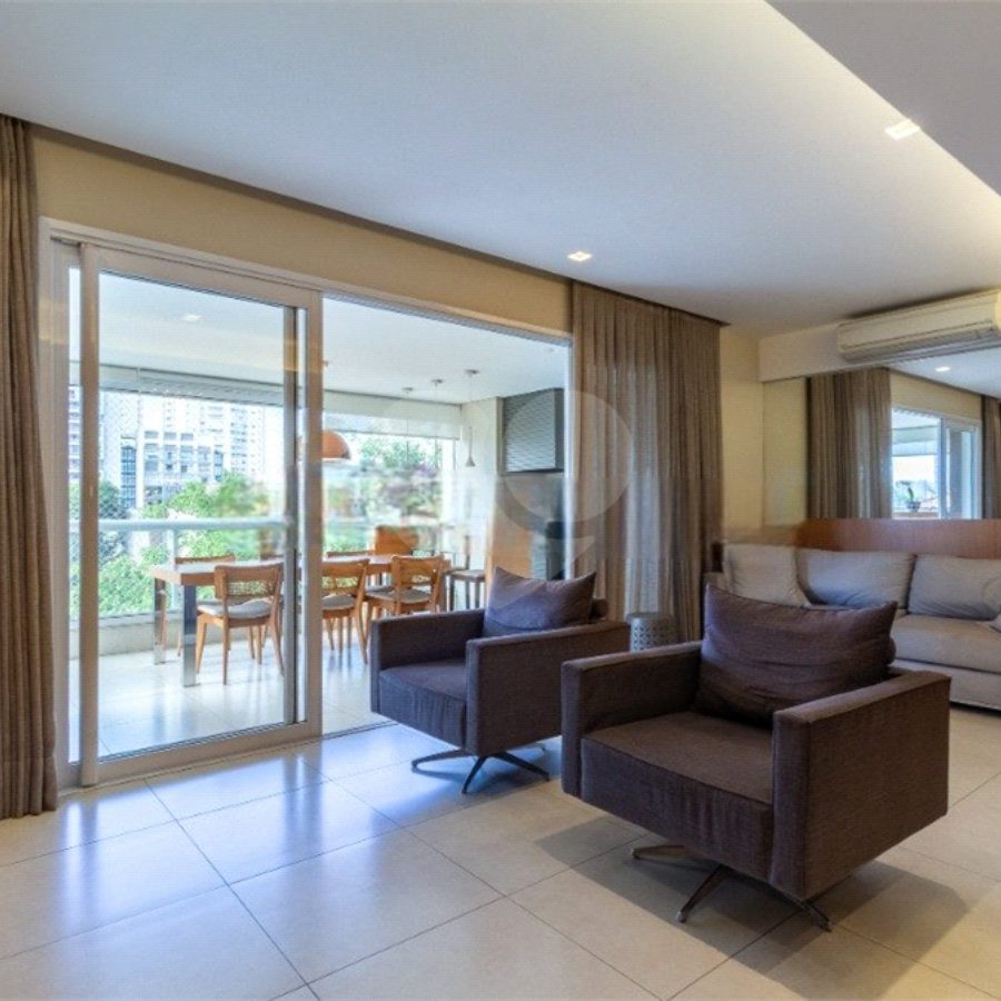 Apartamento à venda com 3 suítes em Água Branca, São Paulo, SP