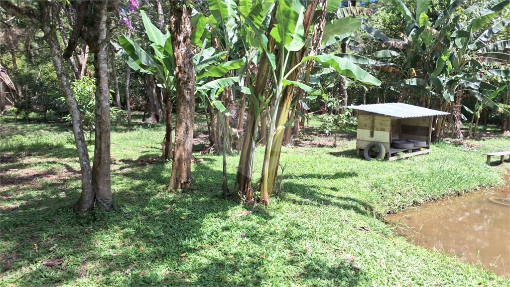 Chácara à venda com 4 quartos, sendo 1 suíte, em Taiaçupeba, Mogi das Cruzes, SP
