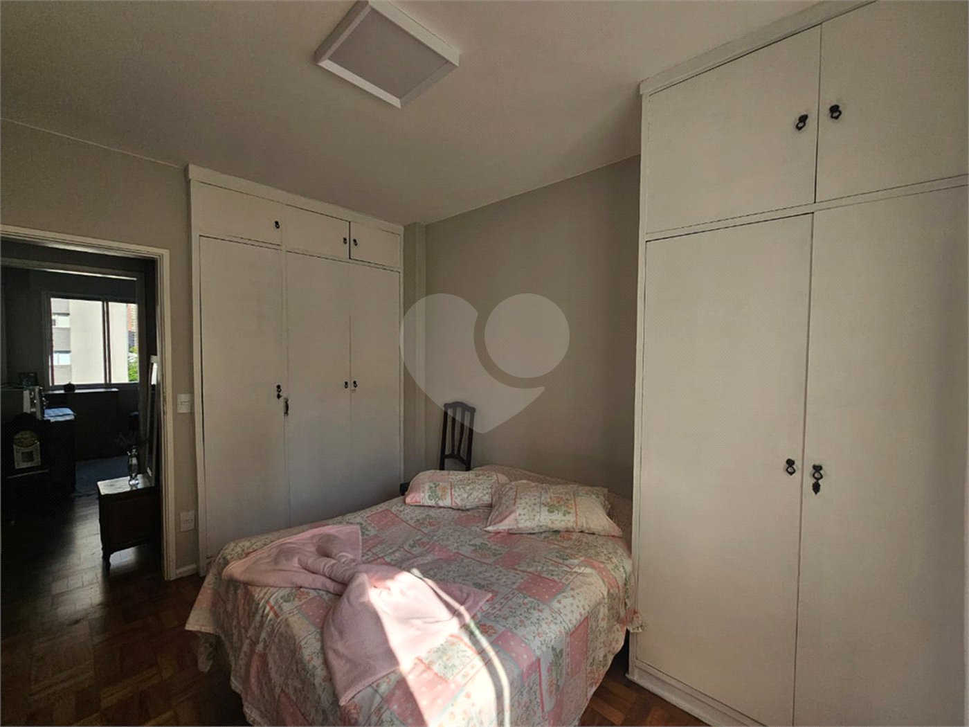 Apartamento à venda com 3 quartos, sendo 1 suíte, em Vila Nova Conceição, São Paulo, SP