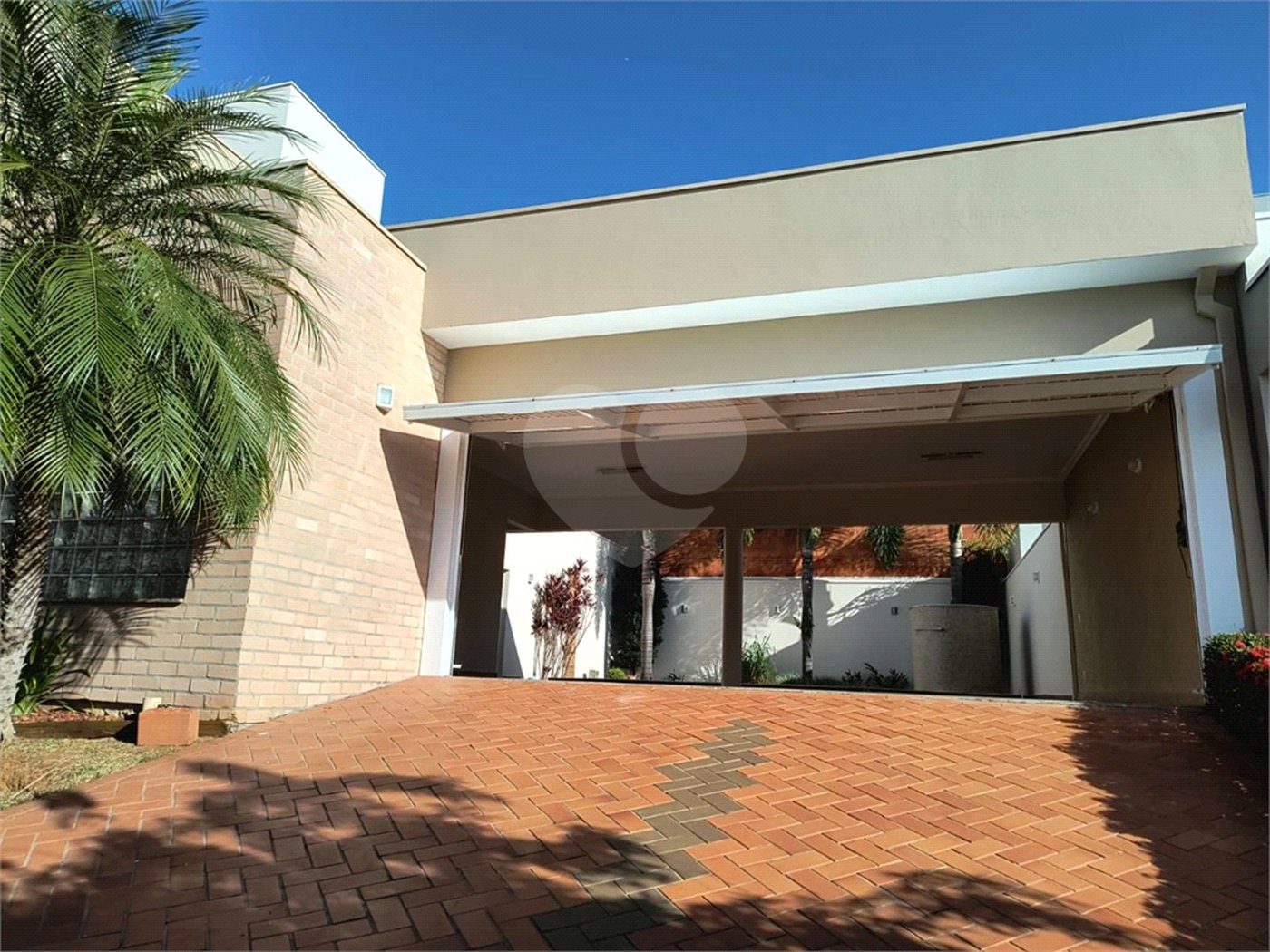 Casa à venda ou para alugar com 3 quartos, sendo 1 suíte, no condomínio Vista Verde, Indaiatuba - SP