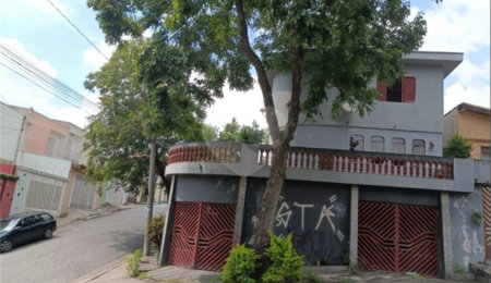 Sobrado à venda com 3 quartos em Vila Guarani, Santo André, SP