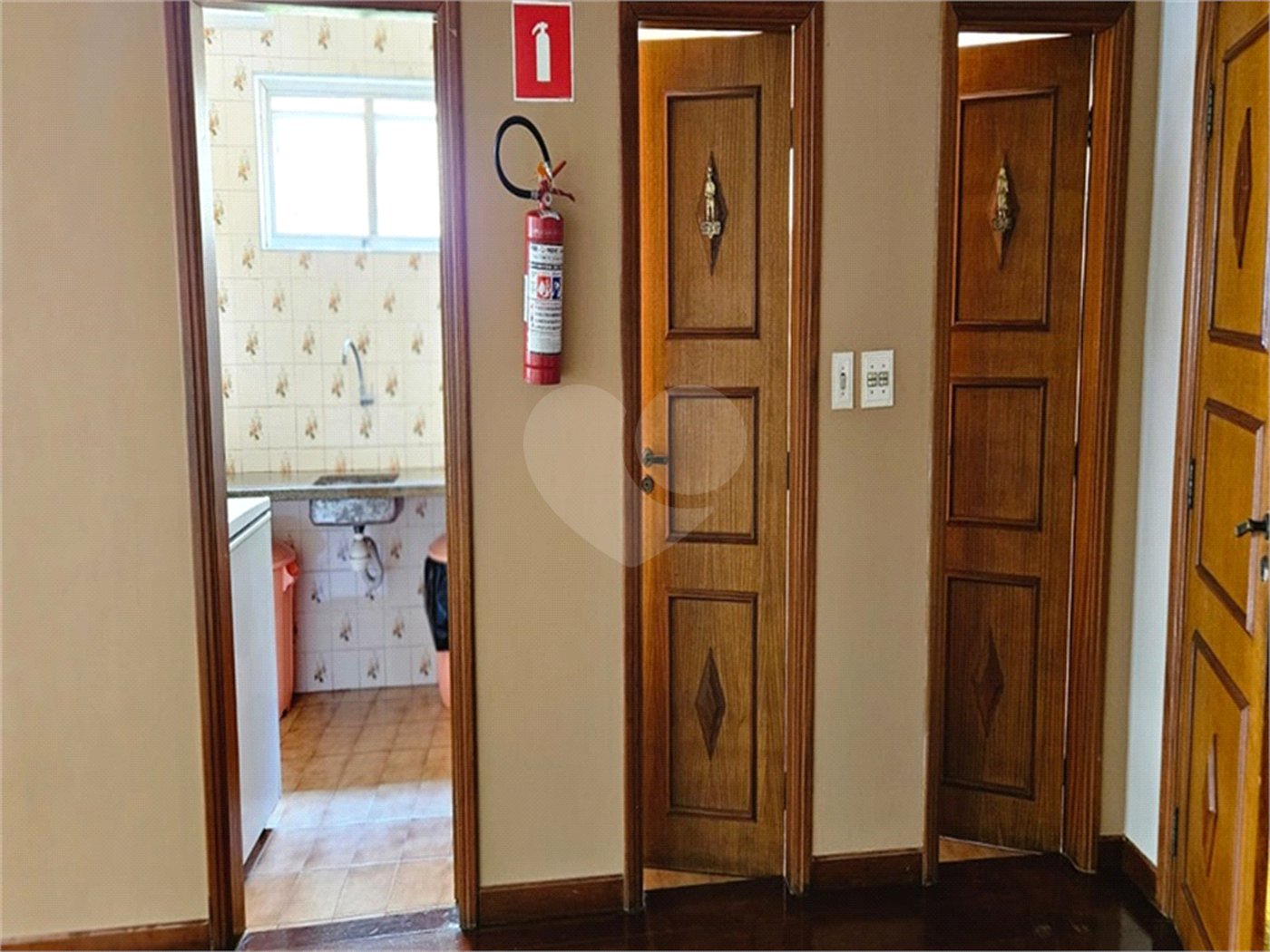 Cobertura à venda com 5 quartos, sendo 2 suítes, em Santana, São Paulo, SP