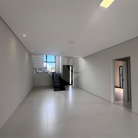 Casa à venda com 3 suítes no condomínio Campos do Conde I e II, Sorocaba - SP